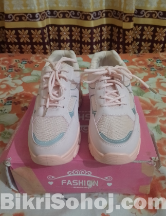Ladies Sneakers